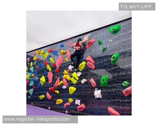 今年运动数据专访攀岩女神陈娜揭秘她成功背后的心路历程与训练秘诀