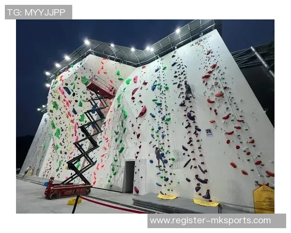 实时新闻上海攀岩队区域防守策略解析与攀岩热点的深度探讨